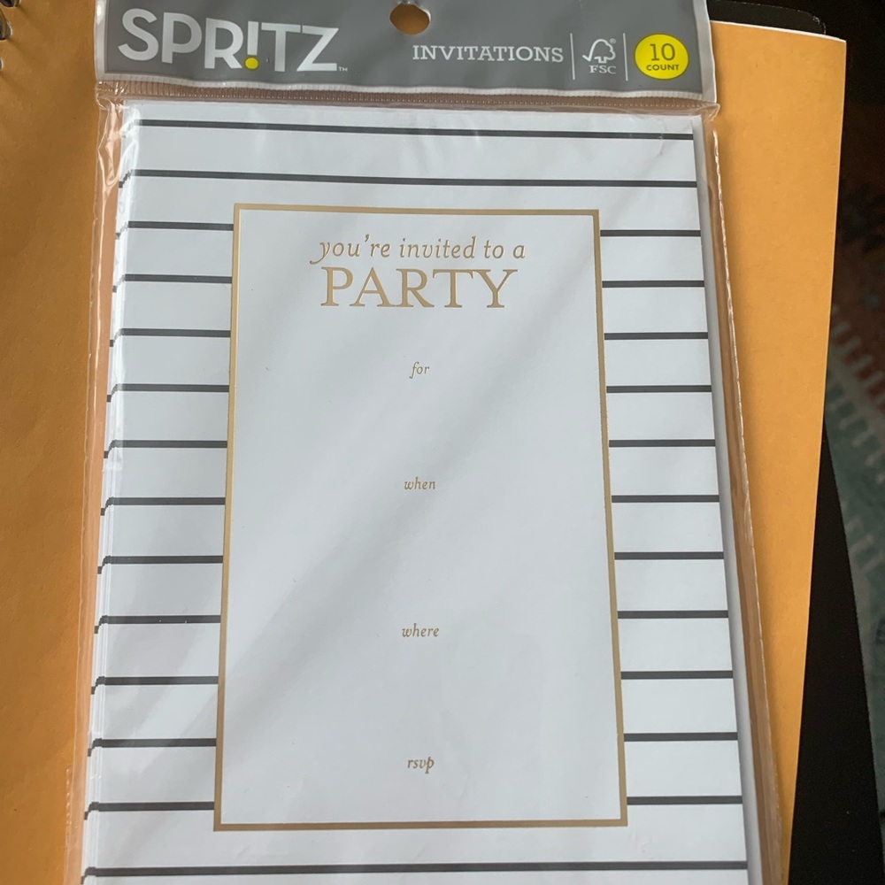 Spritz 10 count invitations with envelopes unopened package